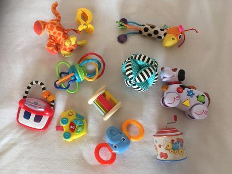 Prvé hračky, 