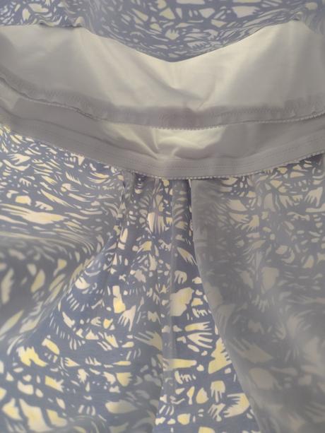 Tehotenské plavky, l