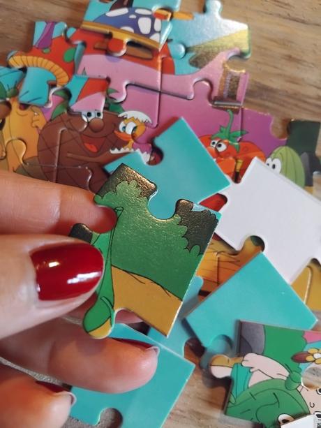 Retro puzzle ovocničkovia,