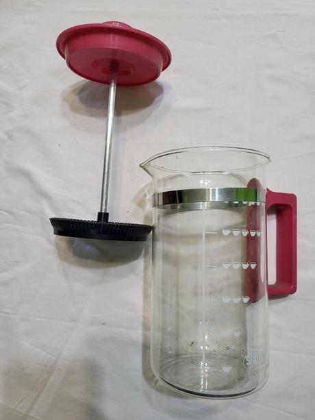 Nádoba na čaj, kávu, 