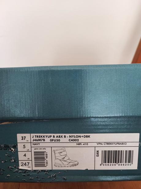 Snehule, geox,37