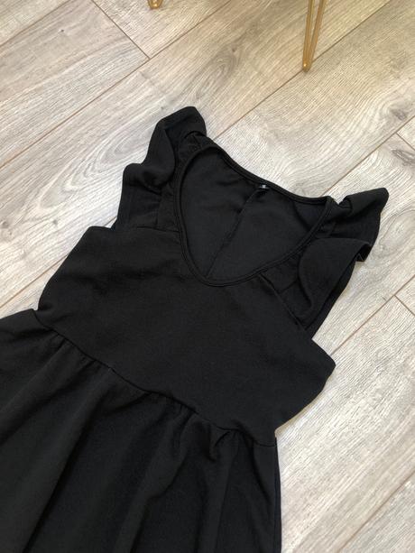 Damske/dievčenské saty uni,