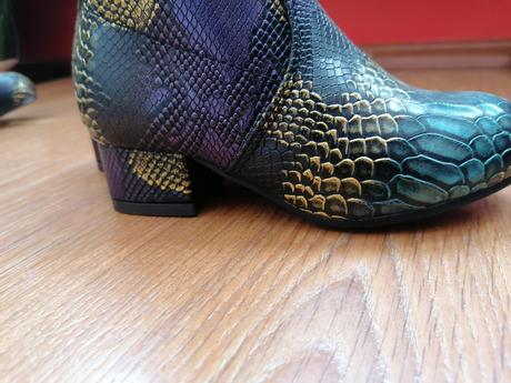 Čižmy, reserved,29