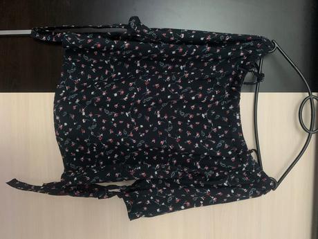 Tricko s kvietkami s, gate,s