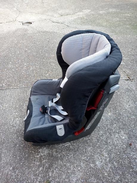 Autosedačka, britax