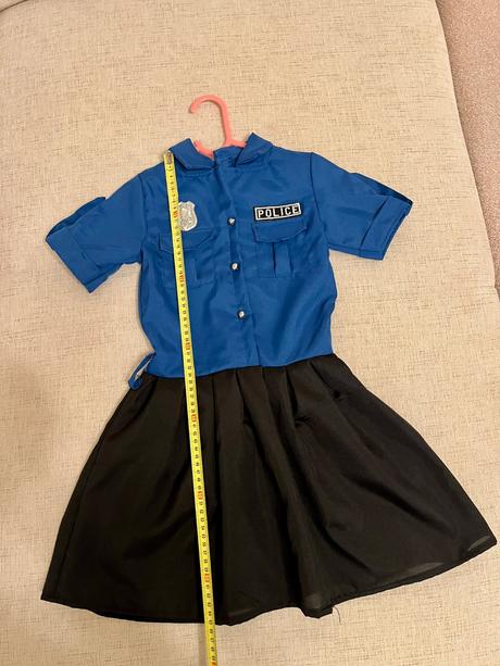 Kostym policajtka, 