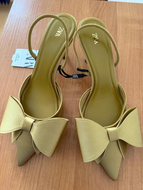 Krasne lodicky znacky zara ..nove s visackou, zara,38