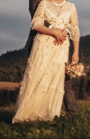 Šaty needle&thread, 