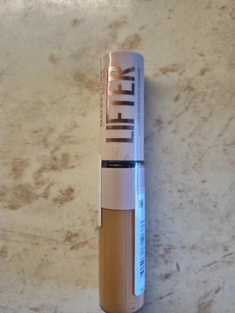 Korektor maybelline, 