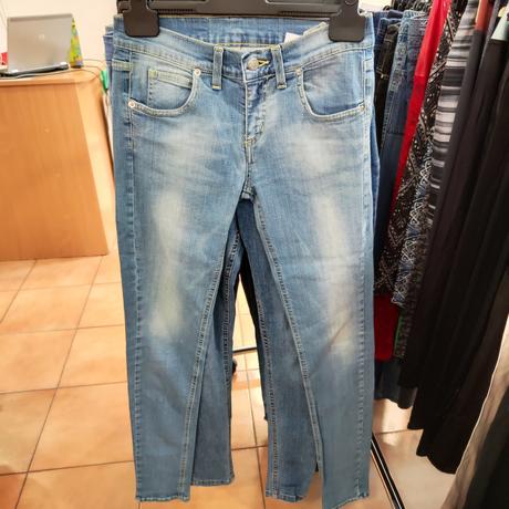 Vyšúchané pružné rifle brackstyle veľ. 28, 36