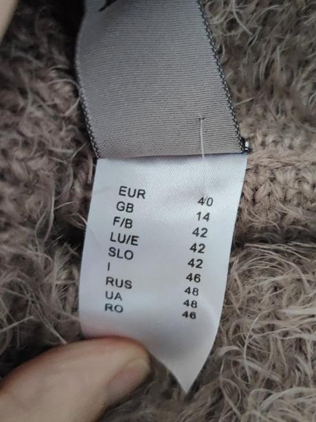 Teplý rolakový sveter, l