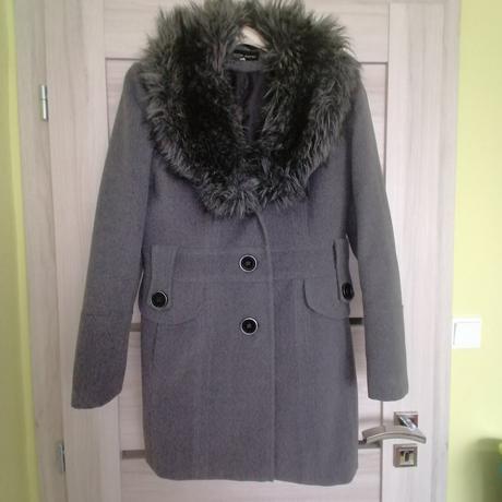 Damsky kabát, 42