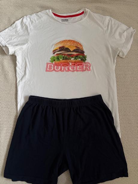 Pyžamo burger, house,m