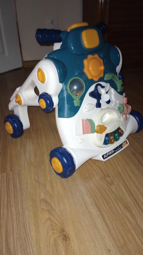 Interaktívny chodák,