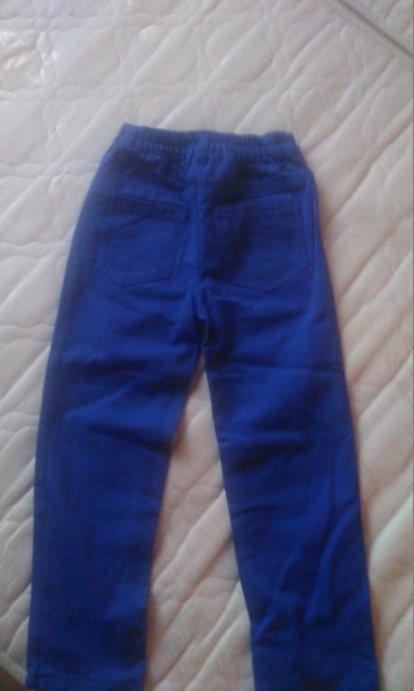 Výrazné modré rifličky -5 r., 104