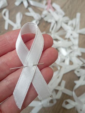 Malé krátke stužky,