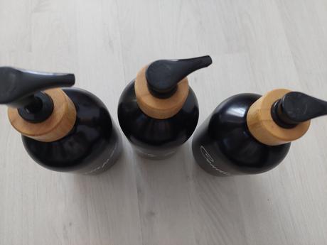 Nádobky do kúpelne, 