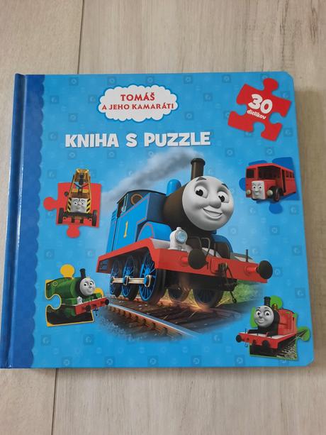 Kniha s puzzle,