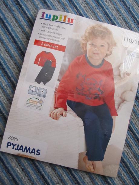 Pyzamo nenosene s postou, lupilu,110