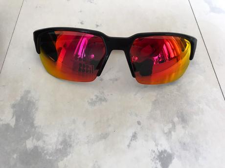 Cyklistické polaroidové značkové okuliare, 