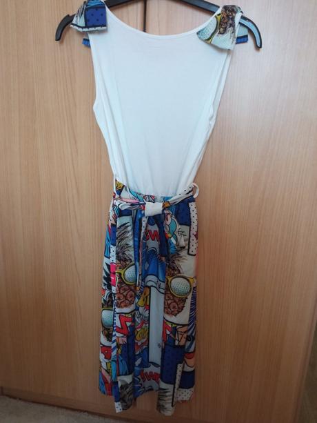 Komixove letné šaty, s