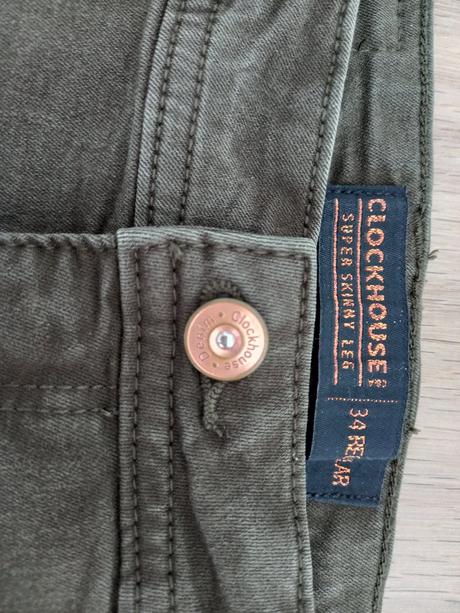 Khaki nohavice, c&a,34