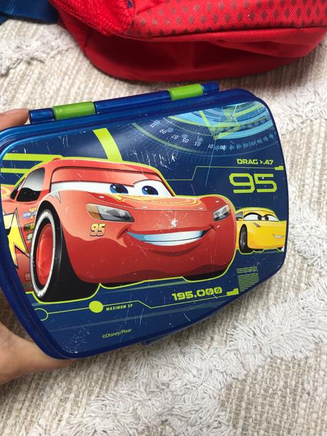 Box na desiatu mcqueen, 