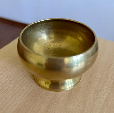 Mosadzná nádoba na rôzne použitie, 