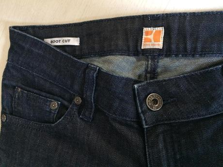 Hugo boss originál č.26, xs