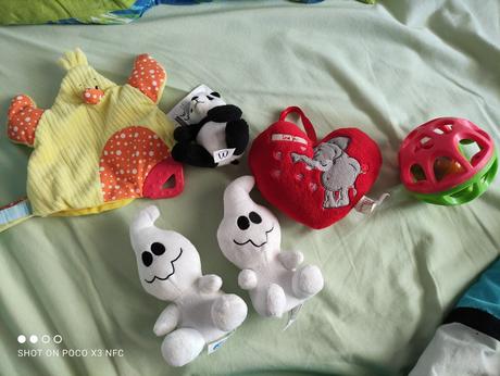 Spolu 6 malych hraciek, 