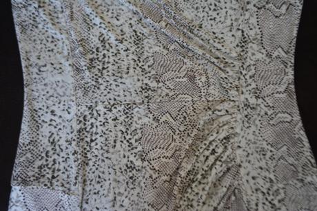 Dámske šaty ap-avant premiere, veľ. m, m