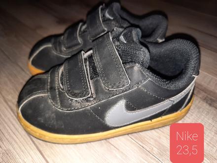 Nike tenisky, nike,23