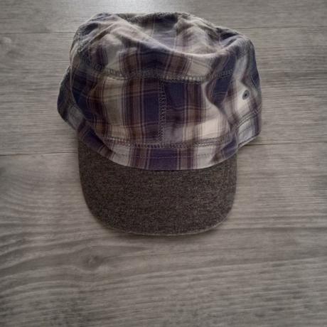 Šiltovka next, next,80