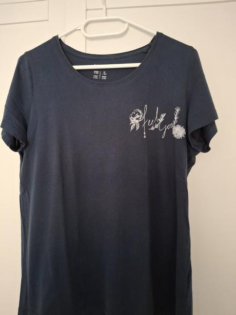 Krasne tricko bavlnene super stav m, m