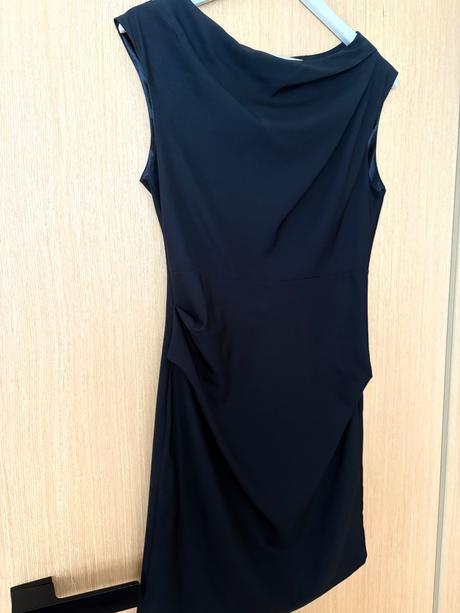 Čierne mini šaty, m