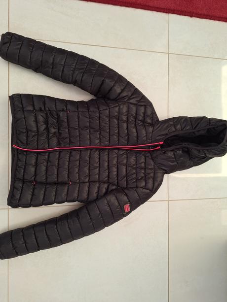 Predam ciernu prechodnu bundu, terranova,158