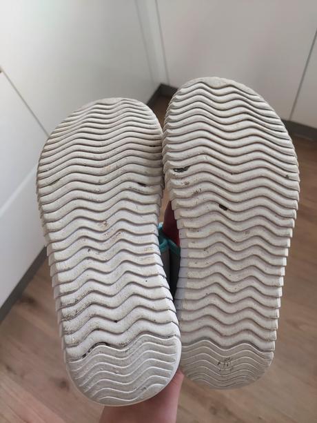 Dievčenské sandále loap, loap,33