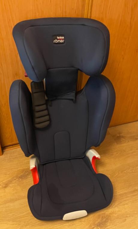 Autosedačka, britax