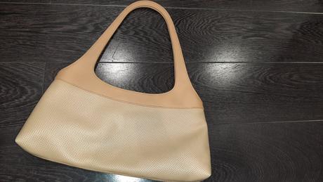 Elegantná kabelka bety barclay., 