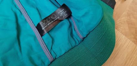 Prechodná vetrovka, 146