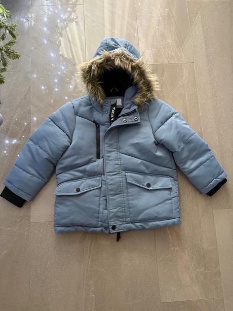 Vetrovka reserved, reserved,116