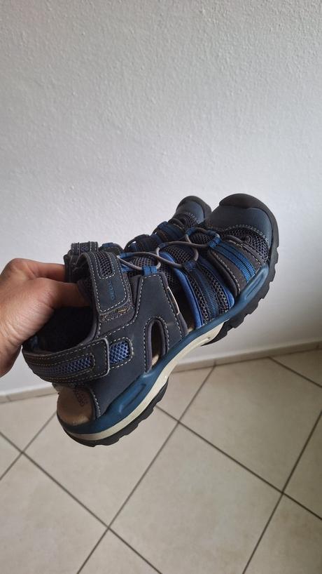 Sandalky, geox,34