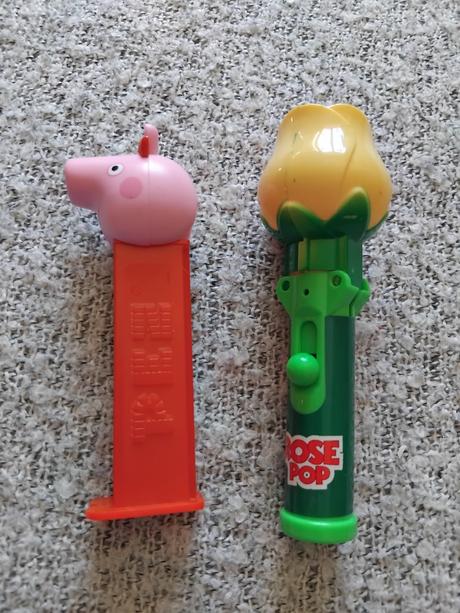 Zasobnik na cukriky a lizatko, 