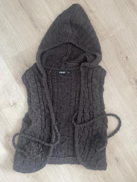 Vesta, colours of the world,s