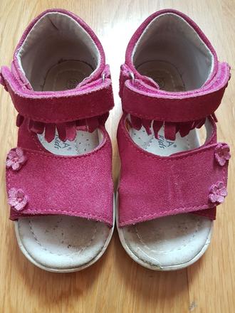 Sandalky protetika, dery fuksia, 25, protetika,25