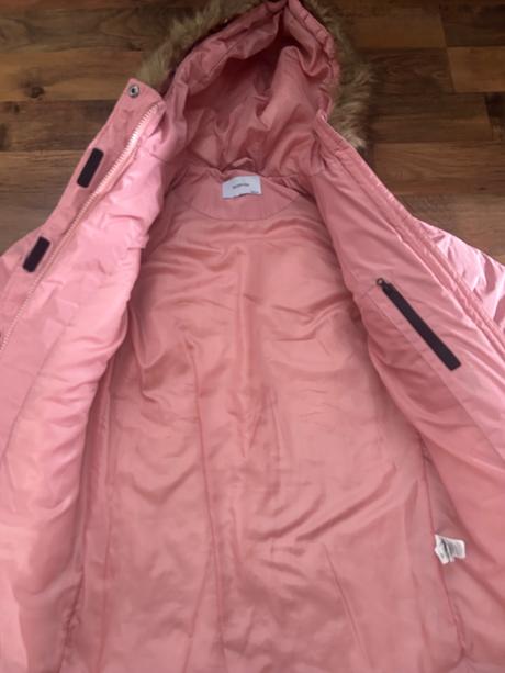 Vetrovka, reserved,128