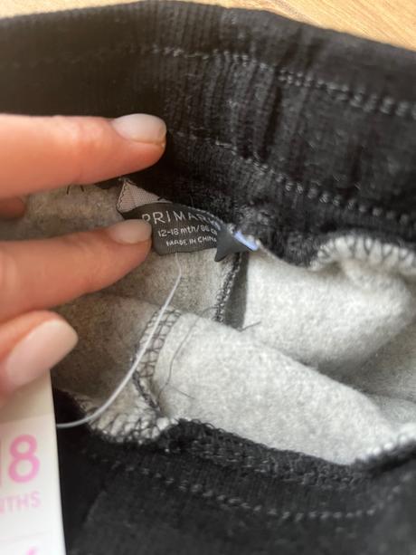 Nové - tepláky, primark,86