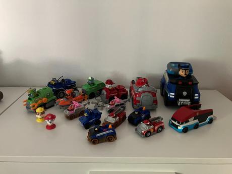 Sada autíčok paw patrol,