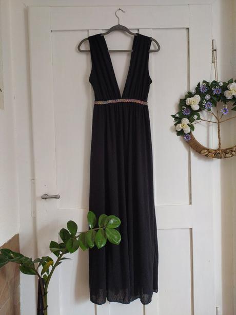 Dlhé letné šaty s výstrihom, zara,38