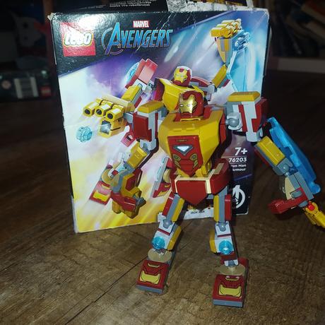 Lego avengers ironman robot, 